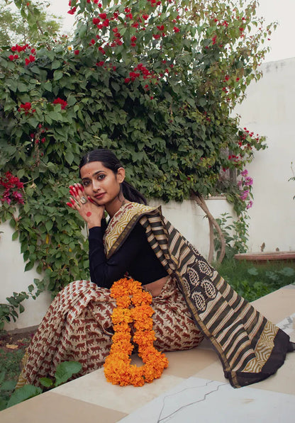 Tigress - Beige Cotton Silk Saree