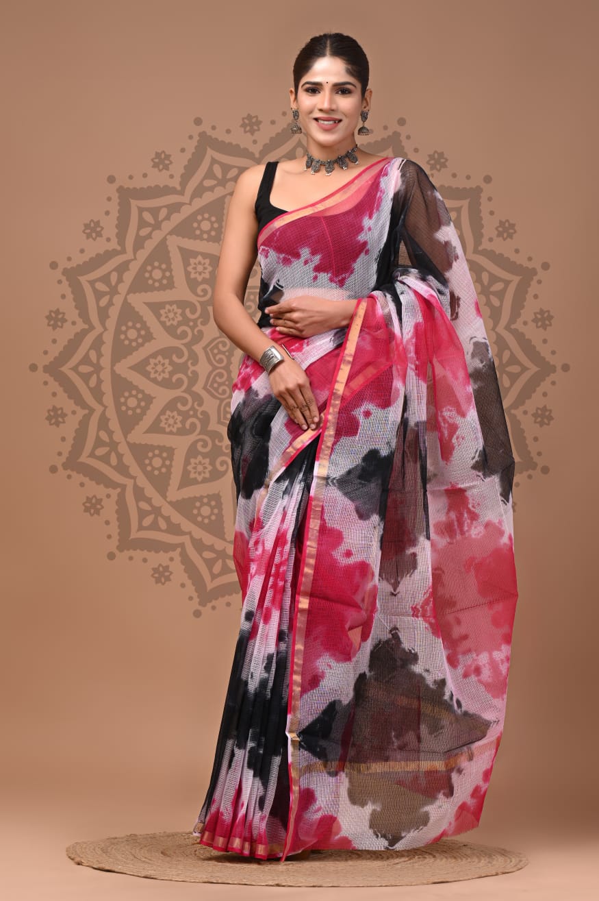 Red n Black Digital Print Mul Cotton Saree With Unstitched Blouse Piece