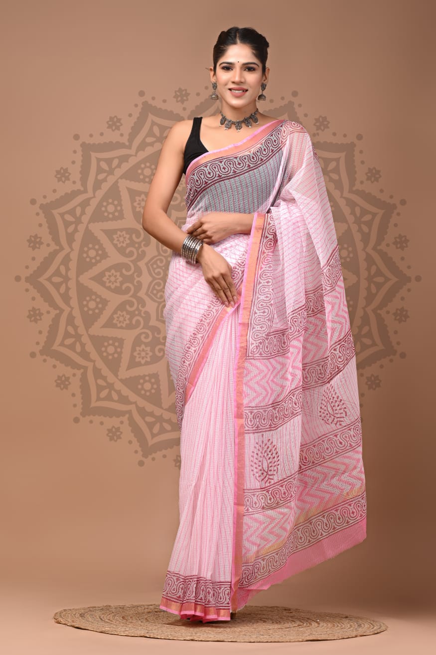 Pink Digital Print Mul Cotton Saree With Unstitched Blouse Piece