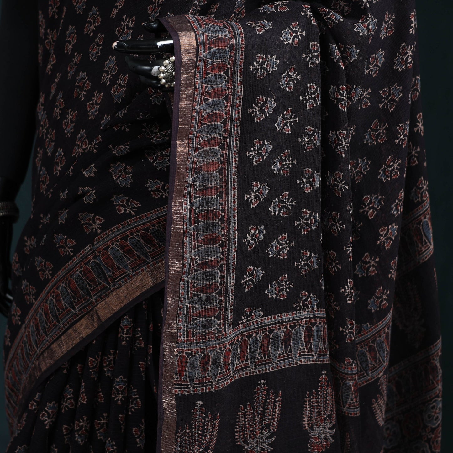 Multicolor Azrak Print Mul Cotton Saree With Unstitched Blouse Piece