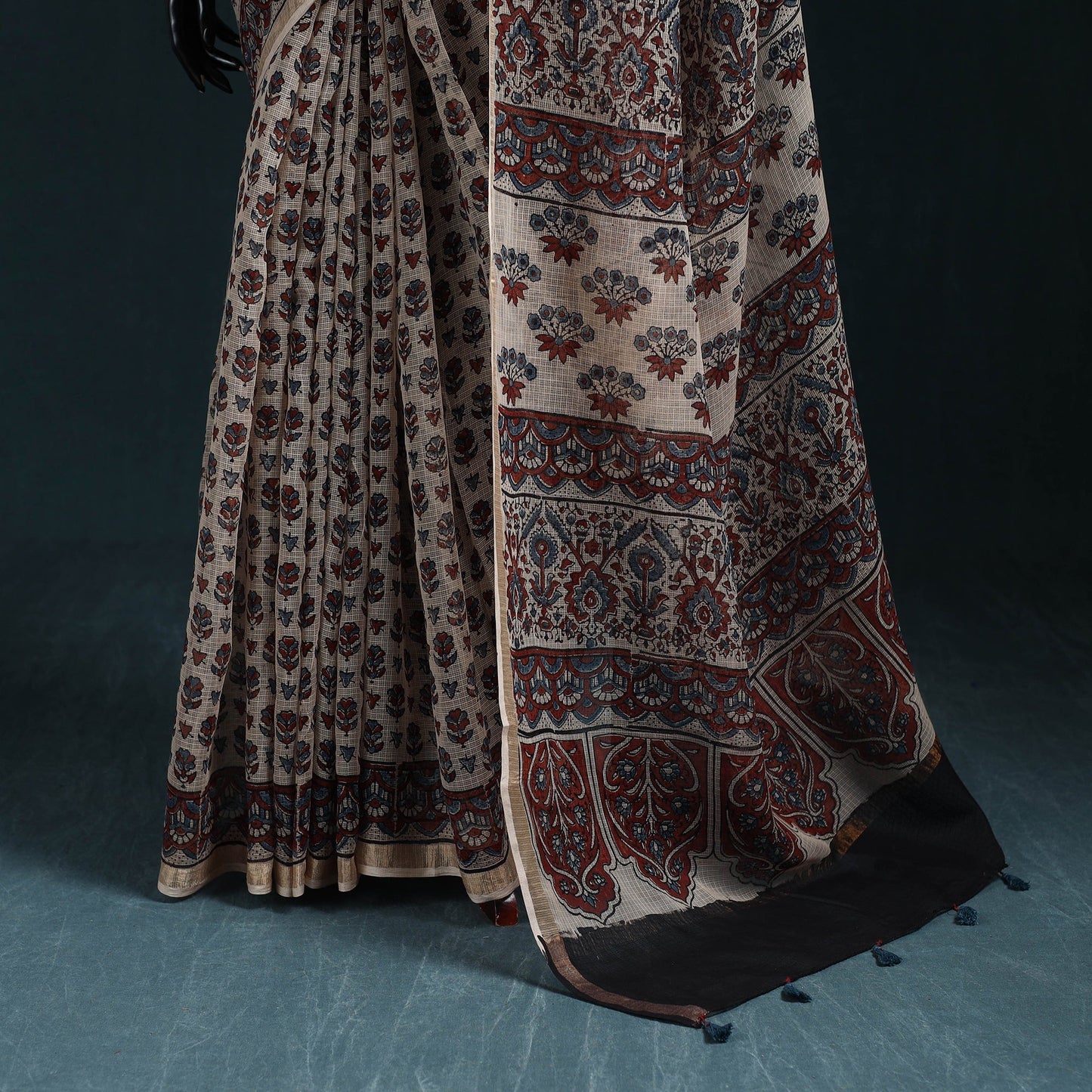 Multicolor Azrak Print Mul Cotton Saree With Unstitched Blouse Piece