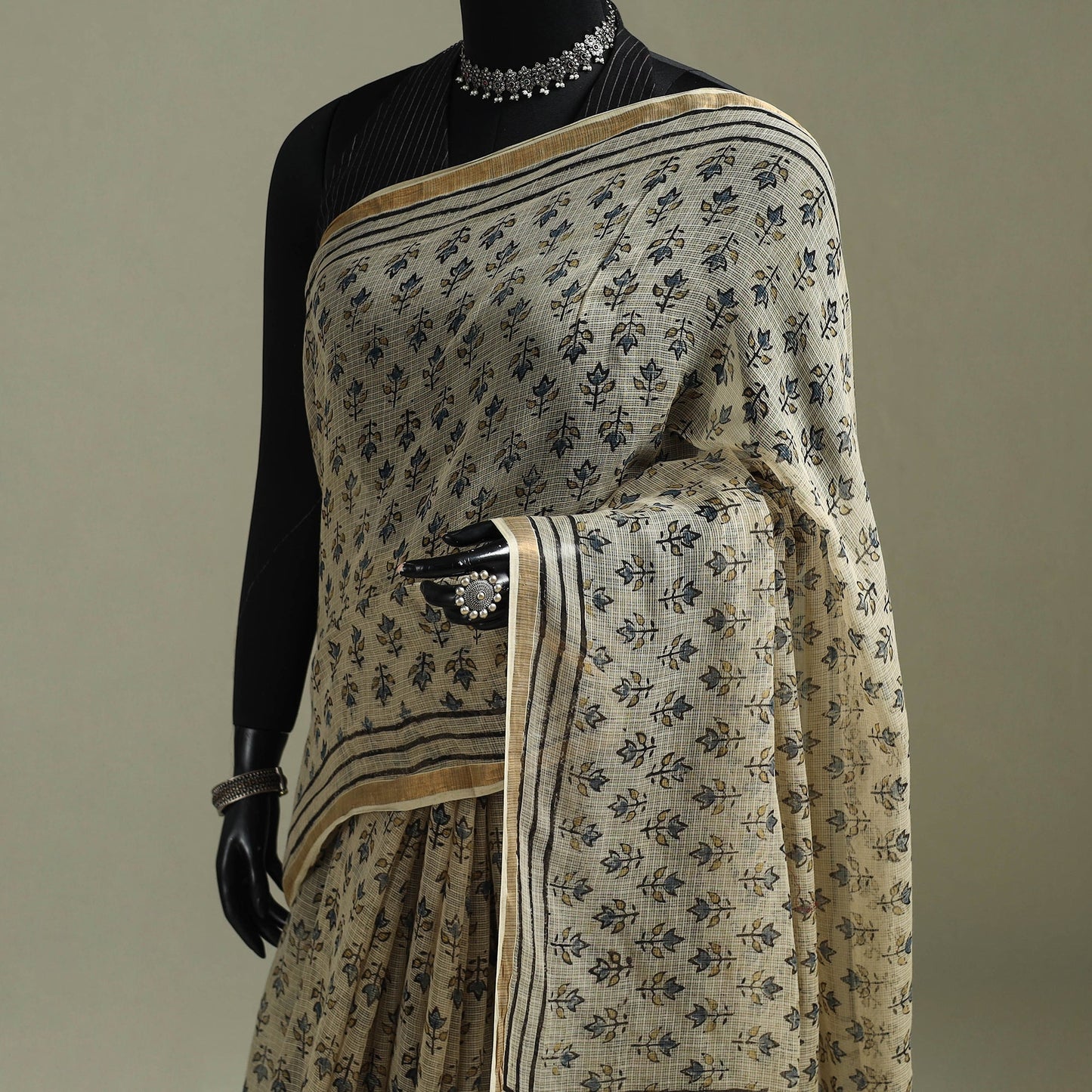 Multicolor Azrak Print Mul Cotton Saree With Unstitched Blouse Piece