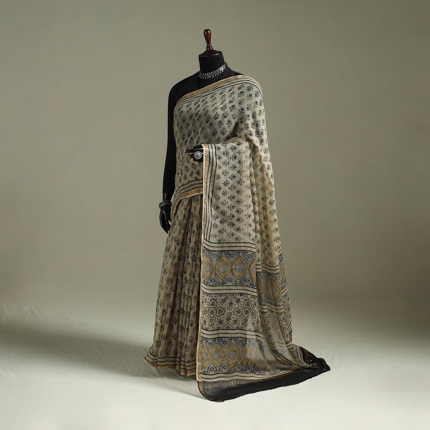 Multicolor Azrak Print Mul Cotton Saree With Unstitched Blouse Piece
