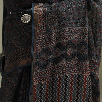 Multicolor Azrak Print Mul Cotton Saree With Unstitched Blouse Piece