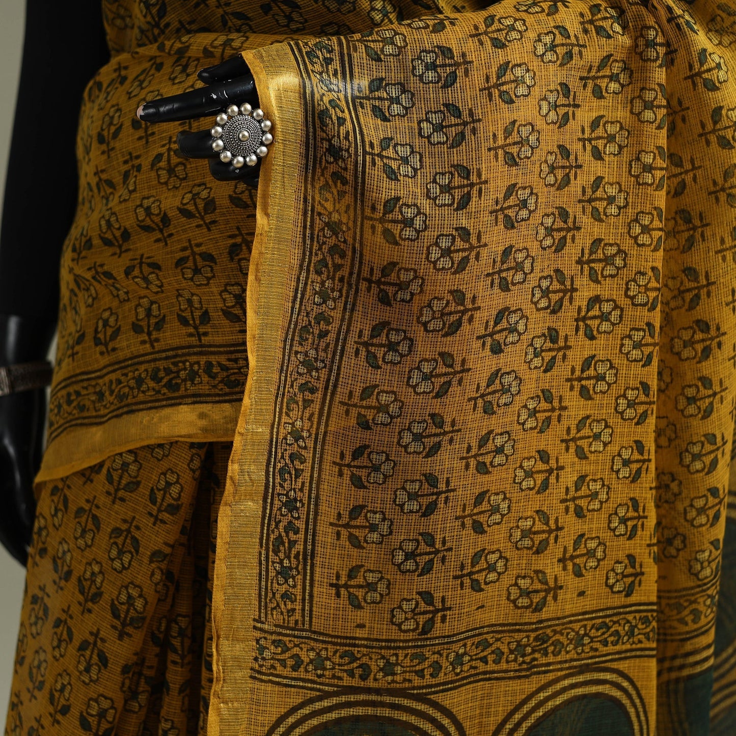 Multicolor Azrak Print Mul Cotton Saree With Unstitched Blouse Piece