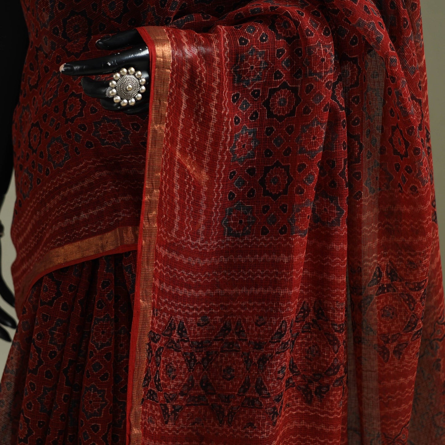 Multicolor Azrak Print Mul Cotton Saree With Unstitched Blouse Piece