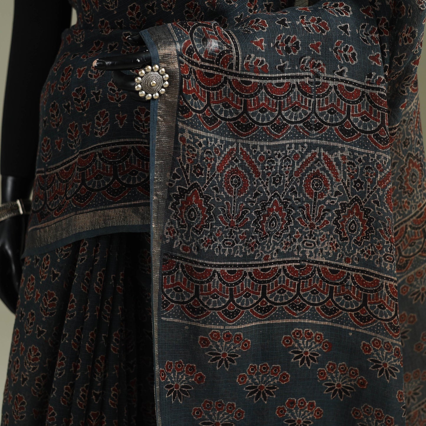 Multicolor Azrak Print Mul Cotton Saree With Unstitched Blouse Piece